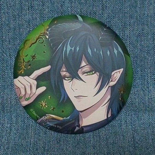 ツイステ 5周年 缶バッジ マレウス ブレイジング ジュエル｜Yahoo