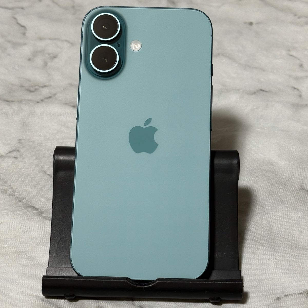 iPhone16 256GB 極美品 バッテリー100% SIMフリー iPhone ☆中古 極美