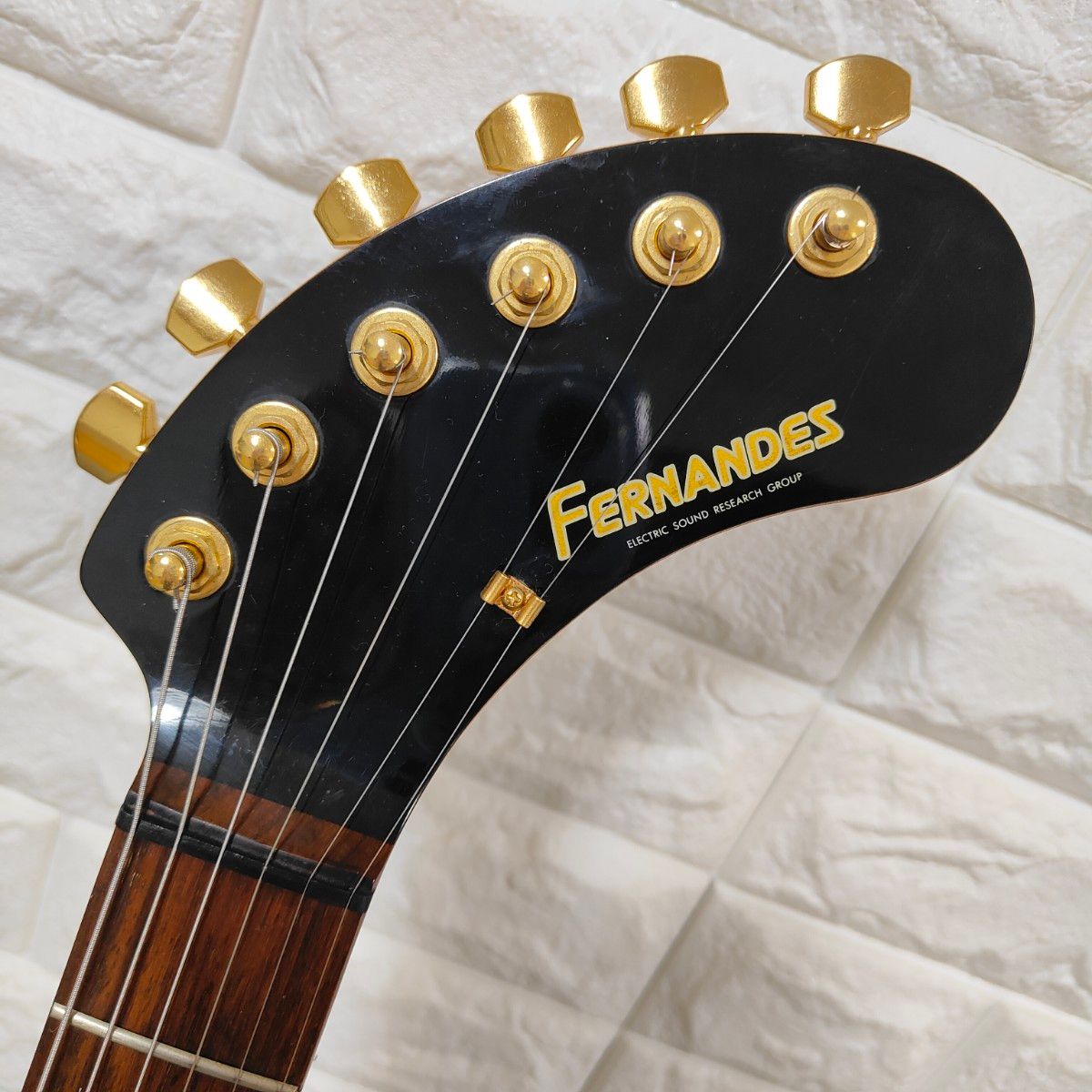 FERNANDES ZO-3C ギター ブラック ゴールドパーツ 1992年 【公式通販】