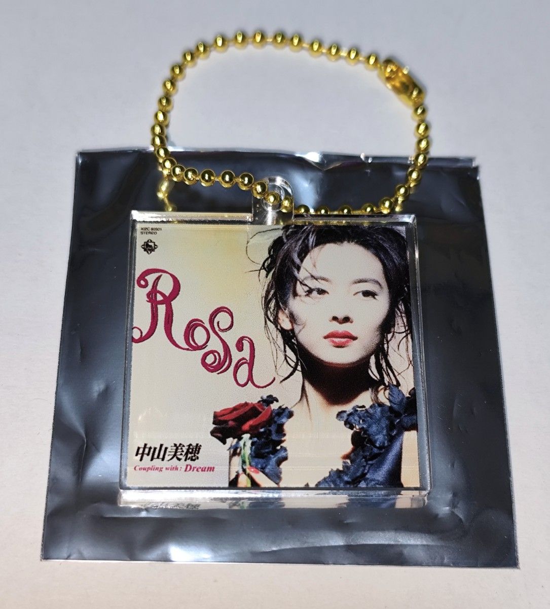 中山美穂 シングルジャケットアクリルキーホルダー Rosa アクキー