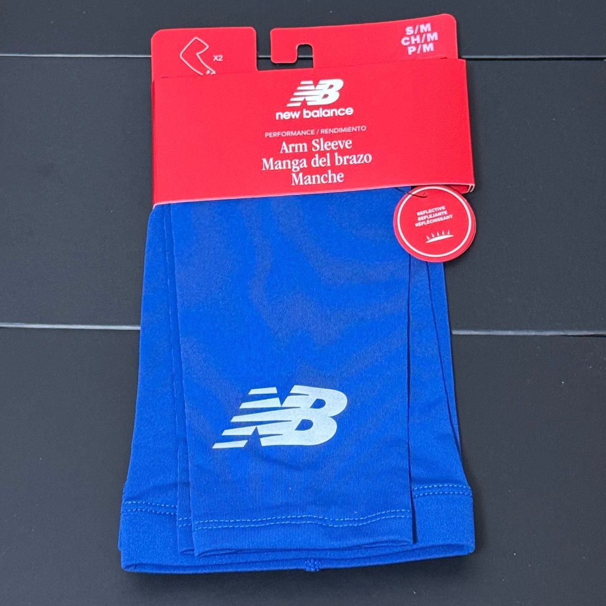 新品 New Balance アームスリーブ ブルー S/Mサイズ 限定