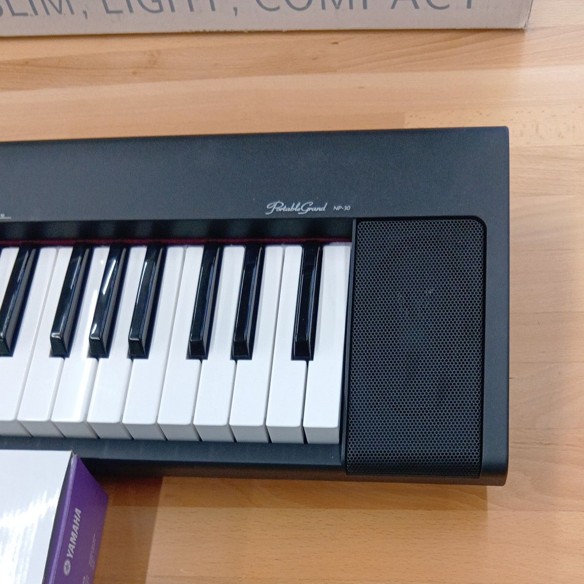 YAMAHA 電子キーボード NP-30 トップ YAMAHA「Portable Grand・NP-30