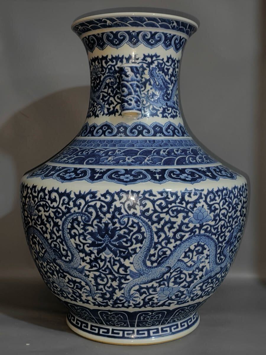 中国古美術 中国古陶磁器 清朝清代 青華 染付 水辺に鳥の図 小瓶 花入