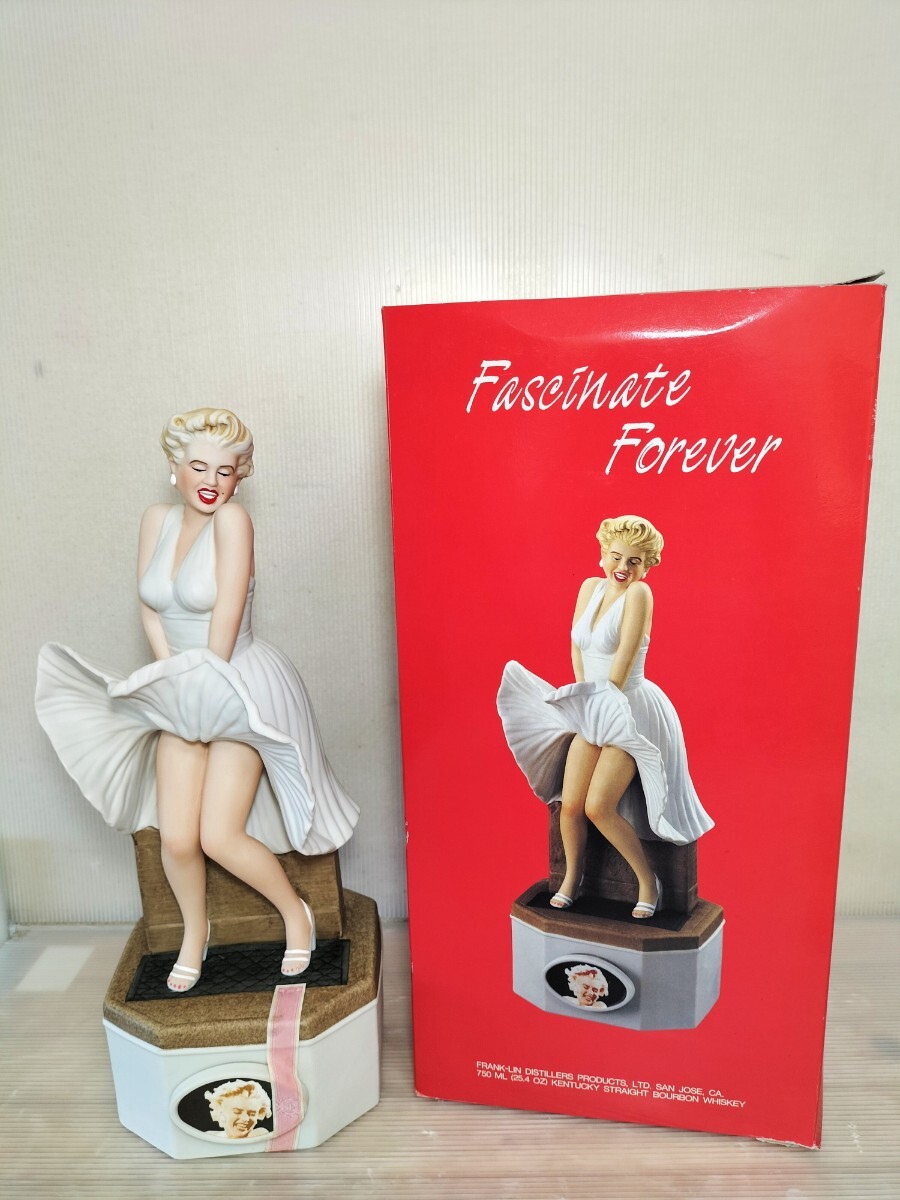 ☆【未開栓】マリリンモンロー 7年目の浮気 バーボンウイスキー 750ml