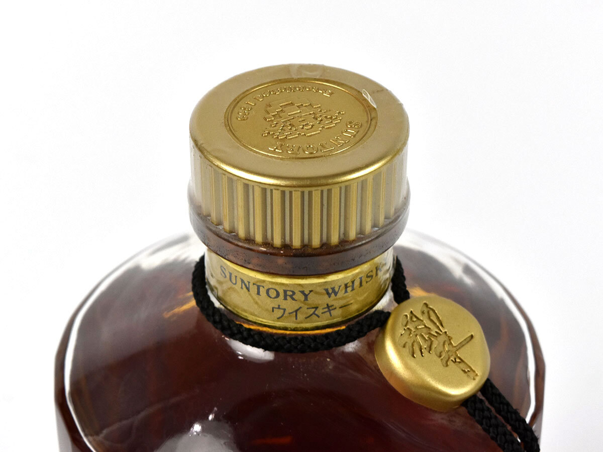 ◇未開栓 サントリーウイスキー響700ml ゴールドキャップ