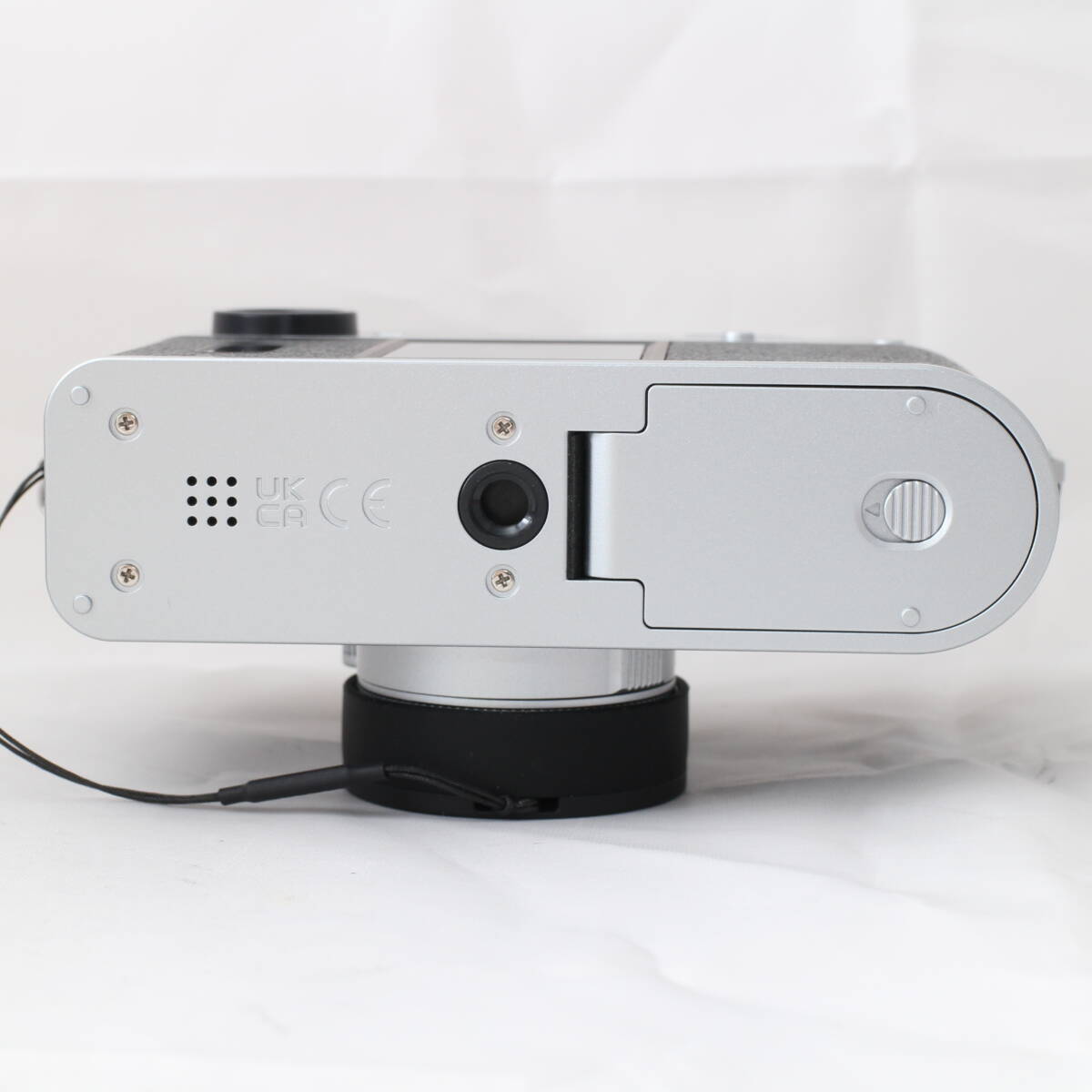 FUJIFILM X-HALF シルバー 新品未使用 富士フイルム FUJIFILM X-HF1