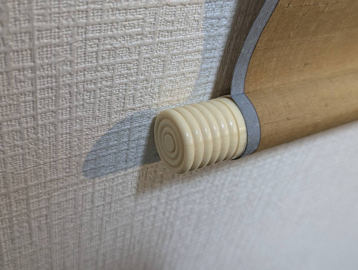 真作】【複製】掛軸 工芸画 現代アート掛軸 蝶と花 鮮やかな色彩 T32