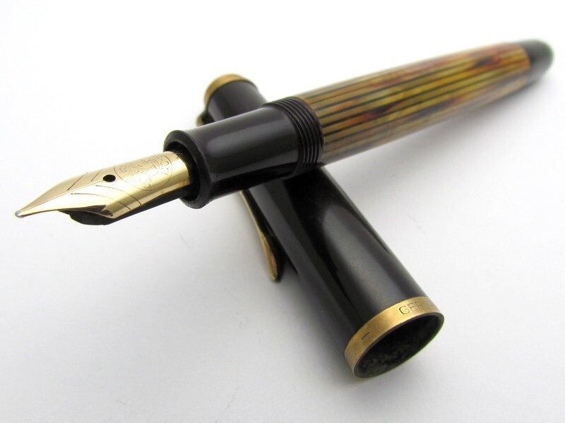 ペリカン万年筆 PELIKAN 400 ペン先14C-585 EF 吸引式 ブラック