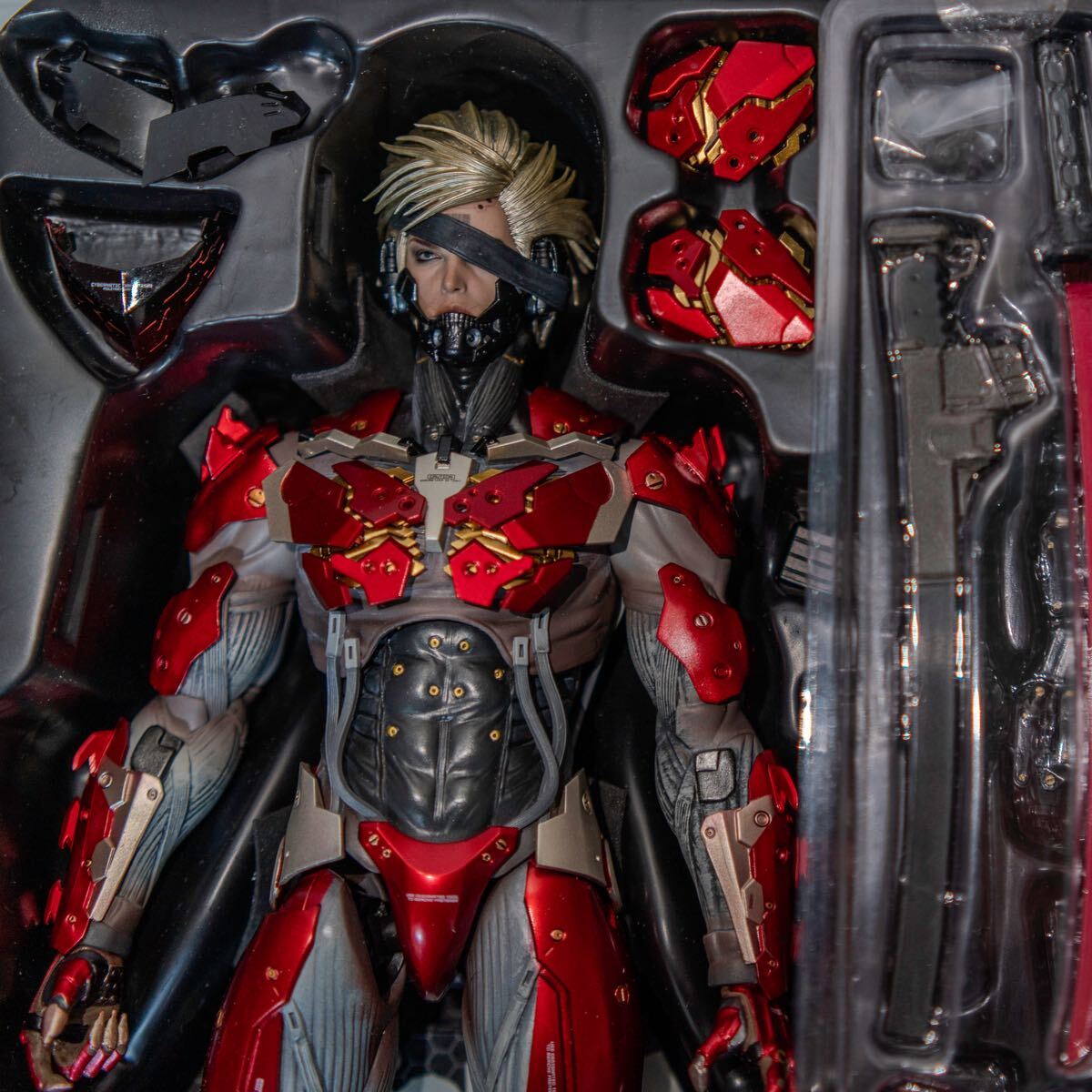 ホットトイズ 1/6 メタルギアライジング 雷電 【トイサピ限定】 ホット