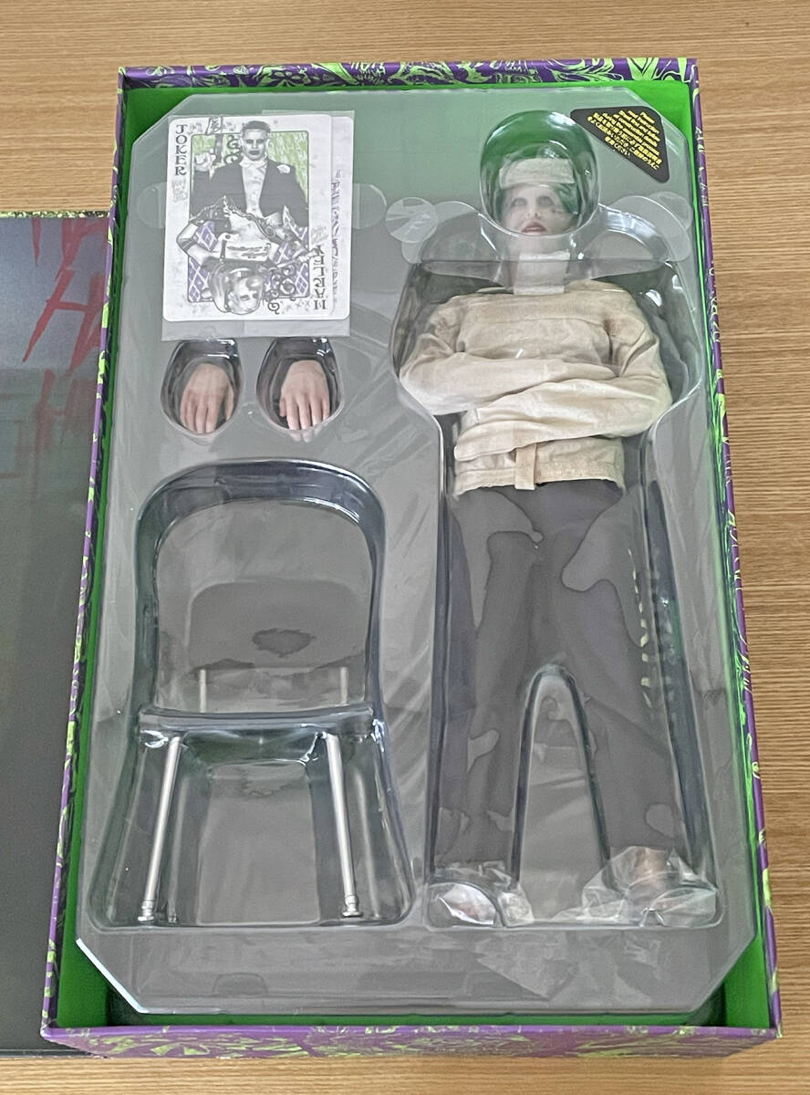 極美品 ホットトイズ HOTTOYS『スーサイド・スクワッド』 1/6