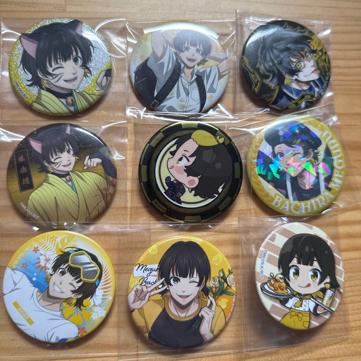 ブルーロック 蜂楽廻 ベースヤード缶バッジ A3痛バ ブルーロック 蜂楽