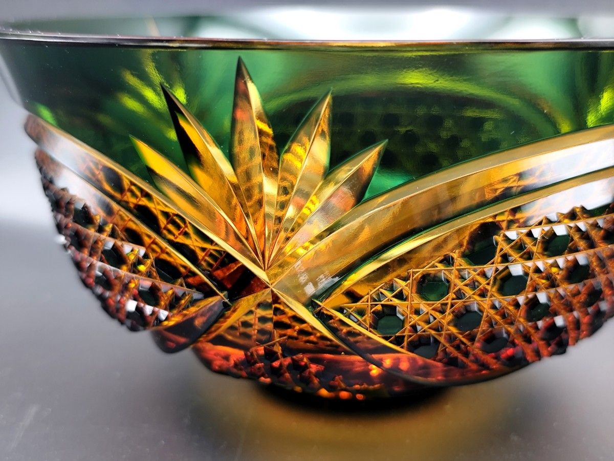 超希少 未使用美品 黒木国昭 綾切子 大鉢（切子 江戸切子 薩摩切子