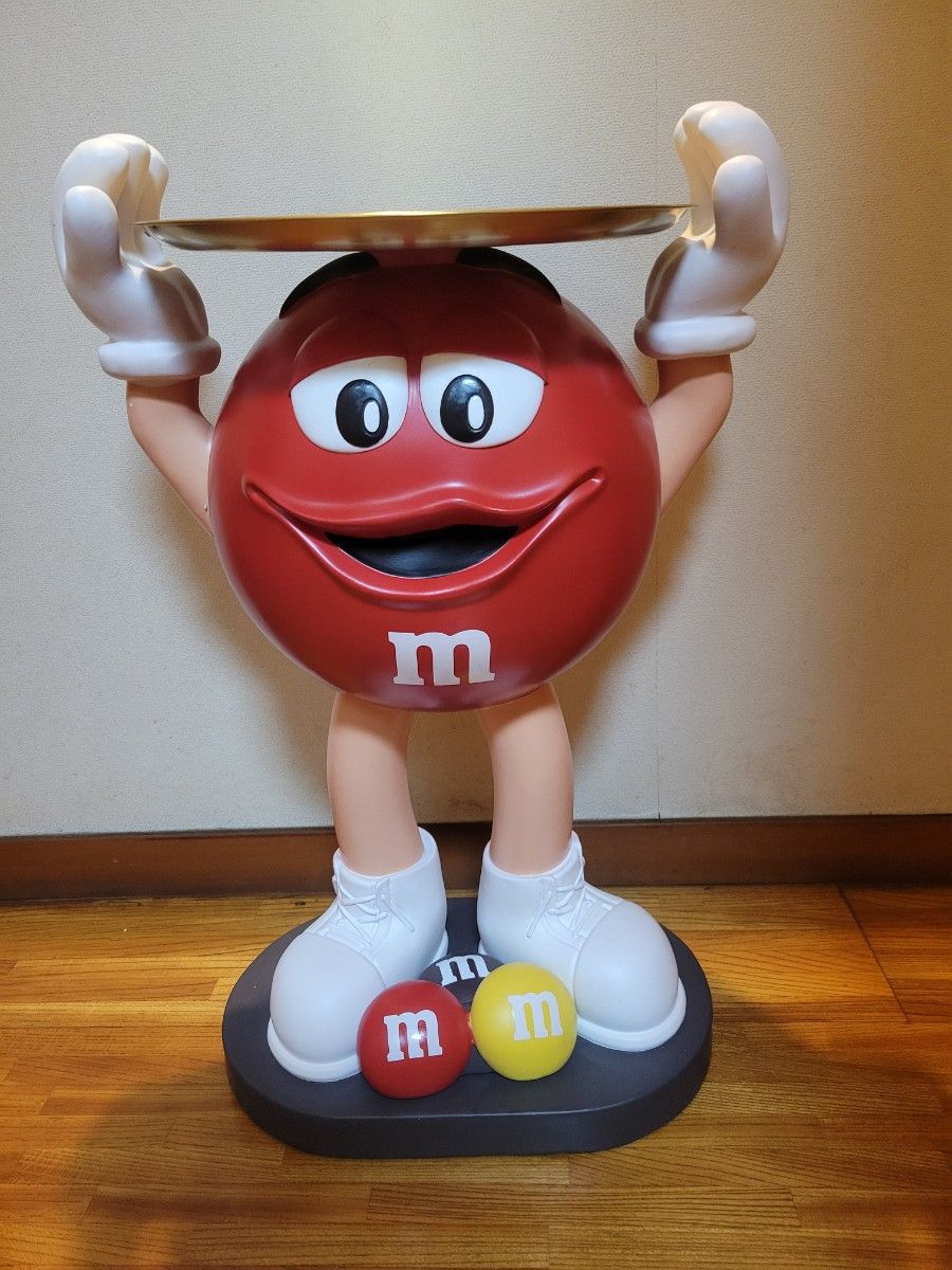 M&M's エムアンドエムズ サイドテーブル フィギュア 赤 レッド