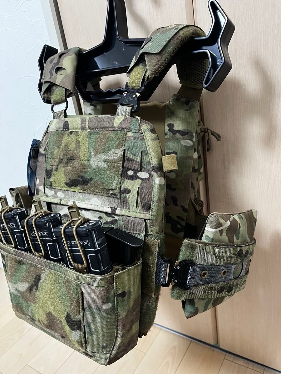 新品 FCPC V5 実物生地使用 バックパネル カンガルーポーチセット