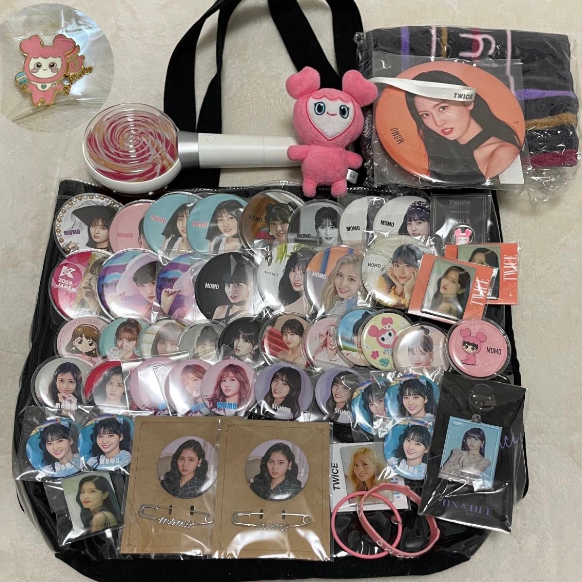 twice モモ、チェヨン痛バック TWICE モモ 痛バ キャンディポップ