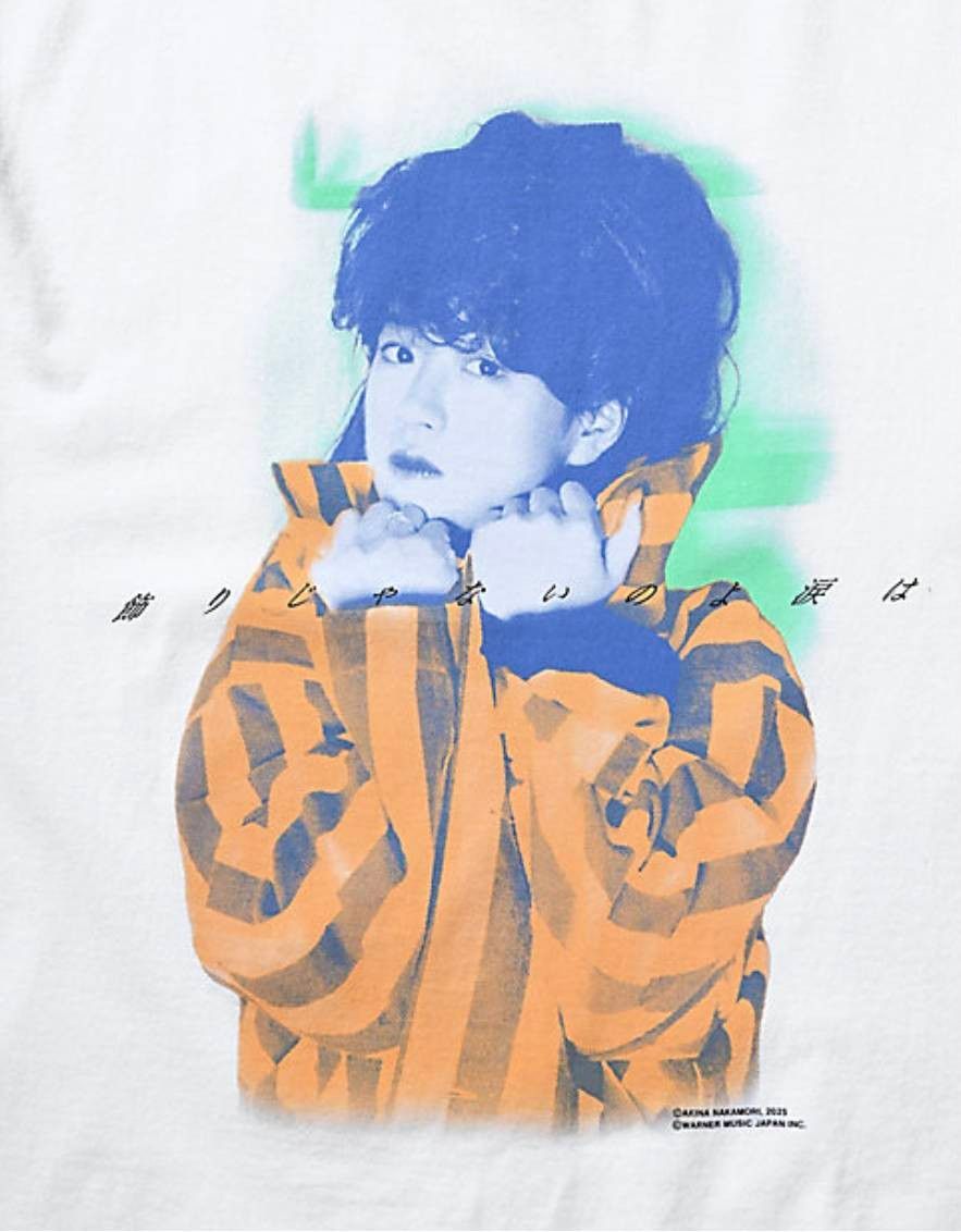 新品 AKINA NAKAMORI 中森明菜 飾りじゃないのよ涙は Tシャツ 伊勢丹