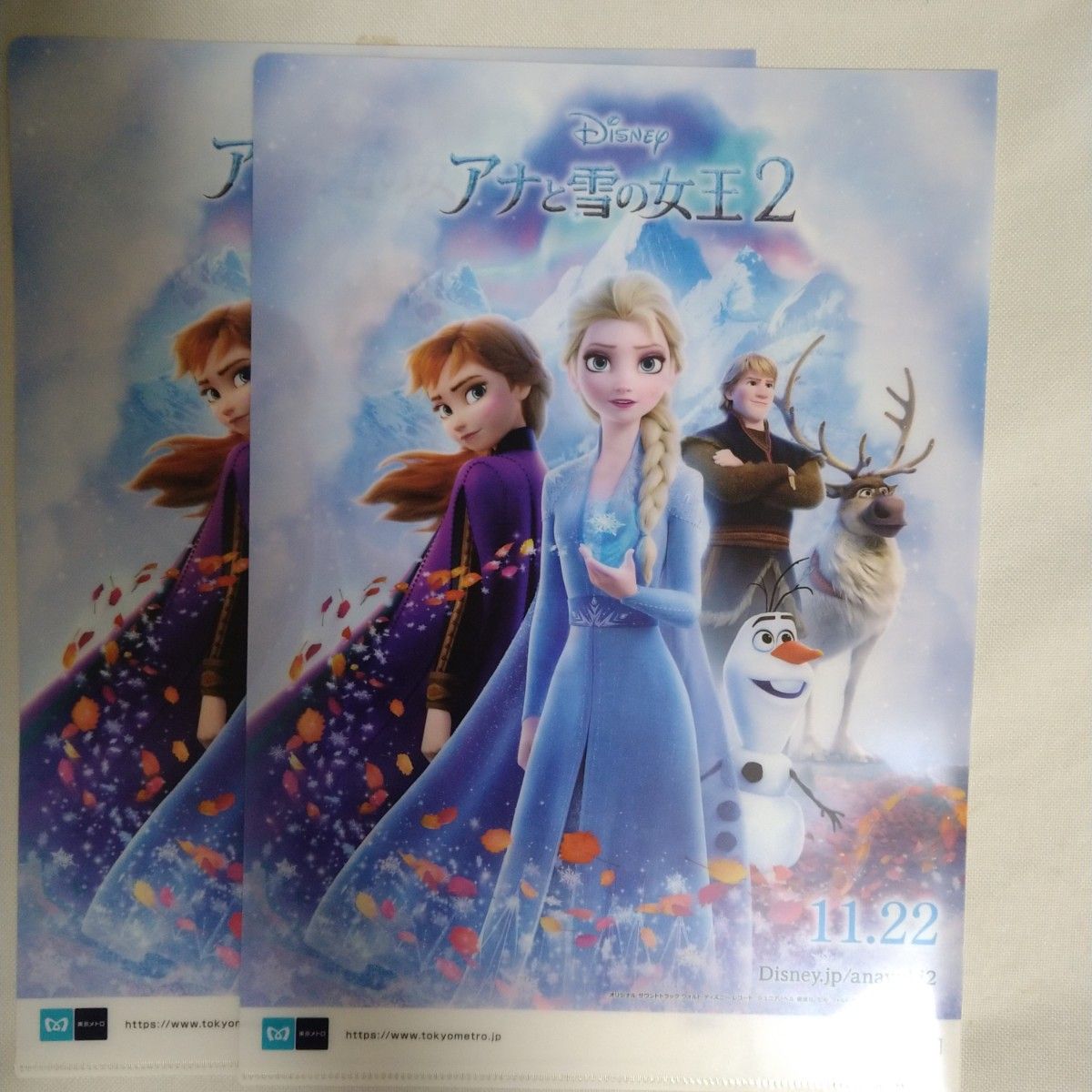 アナと雪の女王 クリアファイル 缶バッジ 紙幣 ドル 新品未開封 Amazon.co.