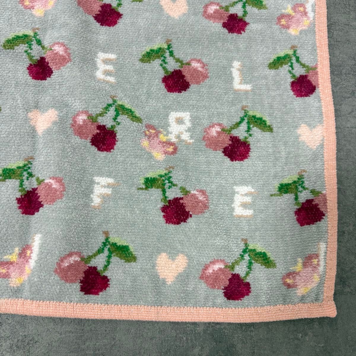 新品 B品フェイラーFEILERキープスマイリングチェリー プティバス