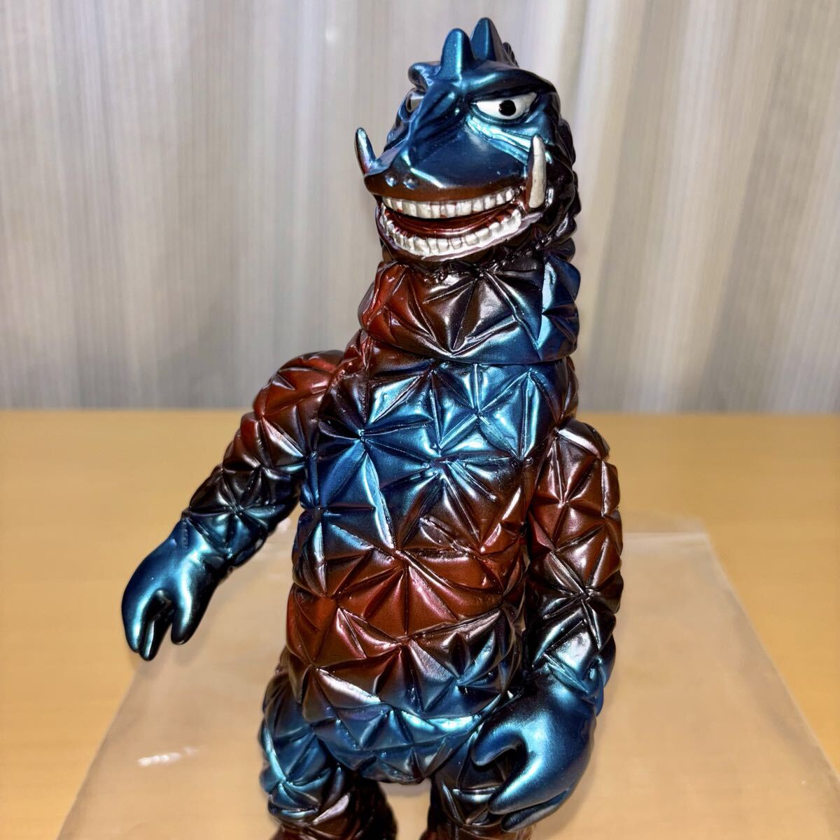 ダイヤ怪獣 黒 メタリックブルー ターゲットアース TARGET EARTH