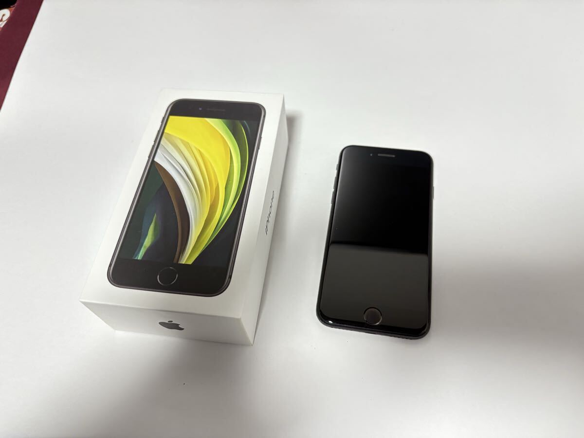 iPhone SE2 ブラック 128GB お買い得品 SIMフリー Phone SE 第2世代