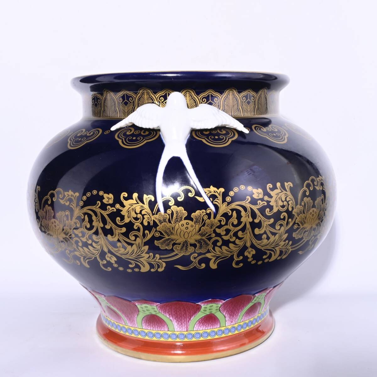 1060 中国古美術 骨董 花卉葡萄紋壺 時代物 1060 中国古美術 骨董 花卉