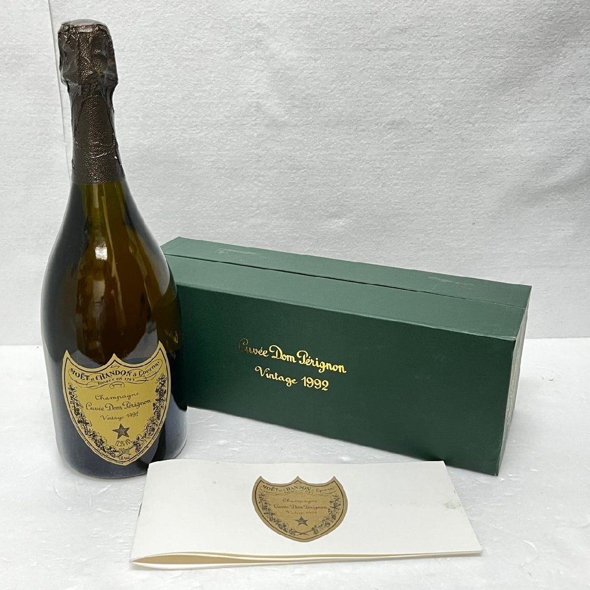 未開栓／ モエ・エ・シャンドン ドンペリニヨン ヴィンテージ 1988年