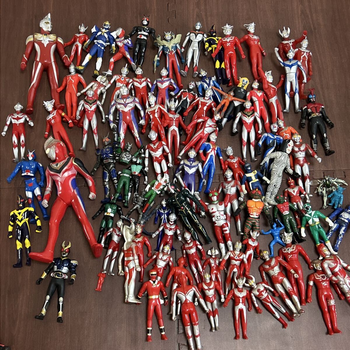 ウルトラマン 仮面ライダー 怪人 怪獣 ソフビ フィギュア まとめ 80体