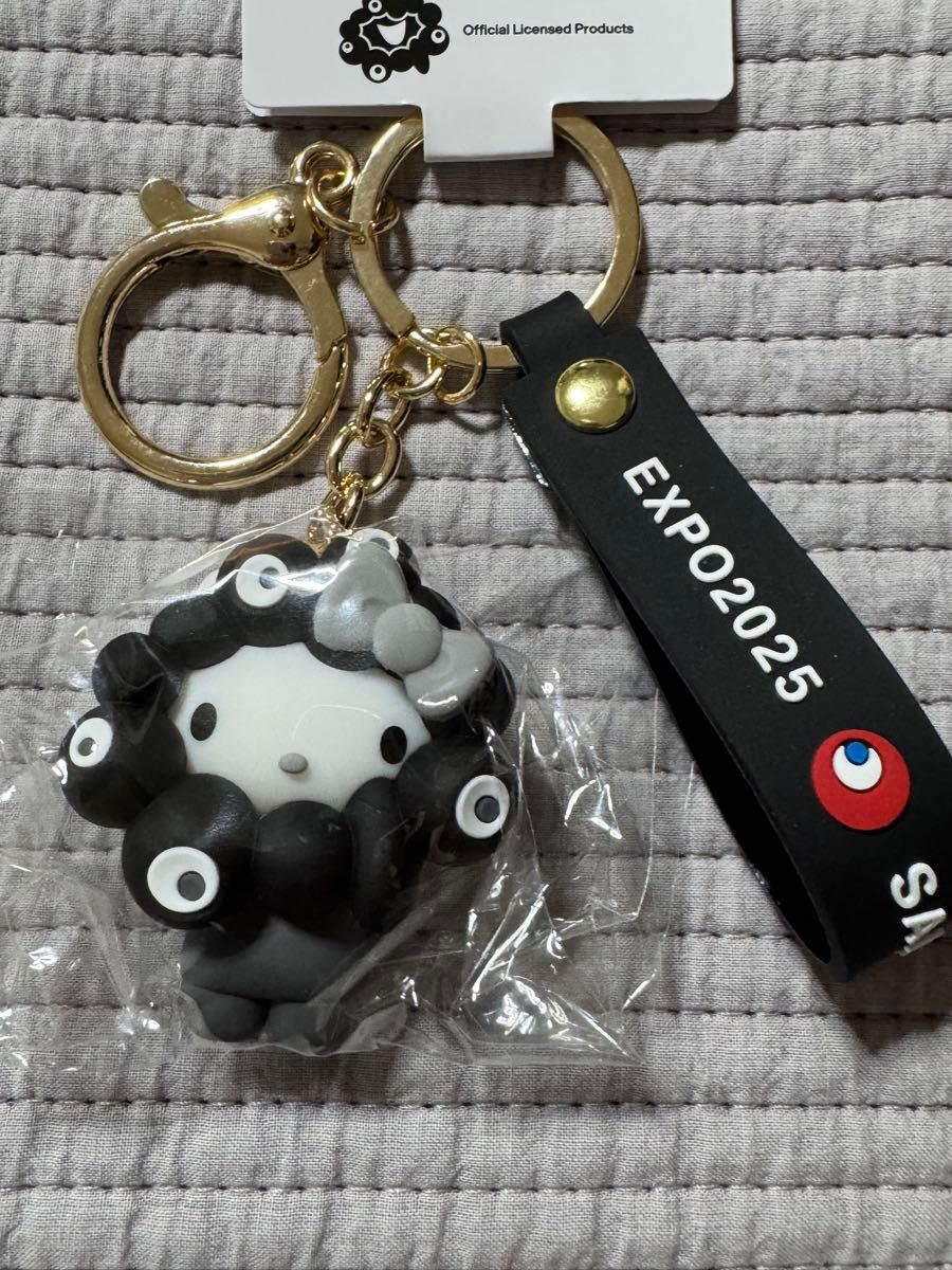 黒ミャクミャク 立体マスコットキーホルダー ハローキティ EXPO2025