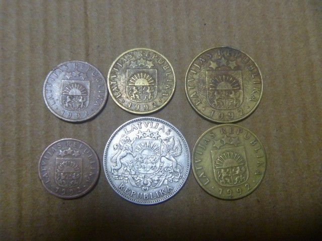 M0124【外国硬貨】約28kg 古銭 硬貨 メダル まとめ売り M0124【外国