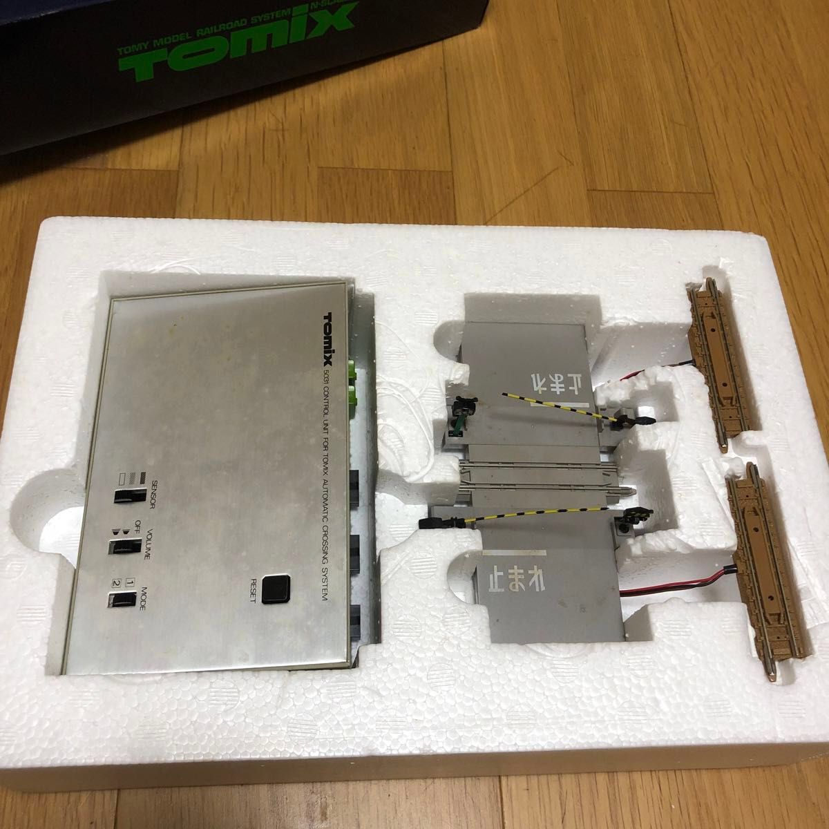 TOMIX 5031 自動踏切セット 単線用 線路 レール 踏み切り システム
