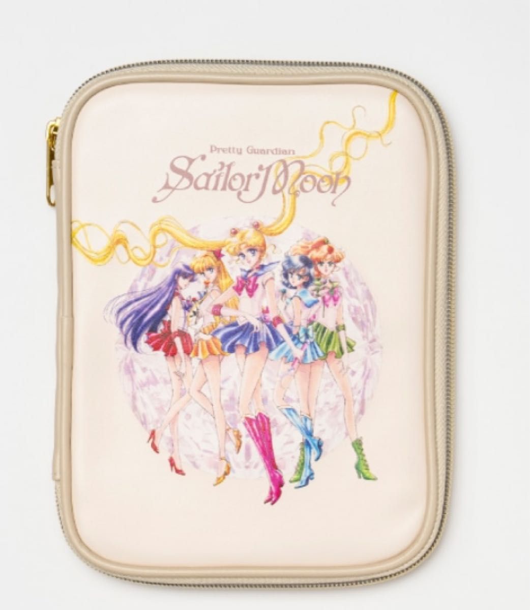 新品未開封 美少女戦士セーラームーン FC限定 お薬手帳ポーチ＆カバー
