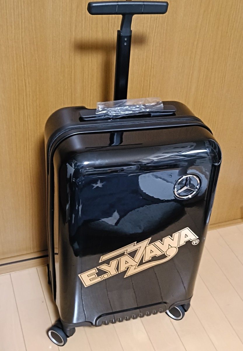 矢沢永吉キャリーケース！カミナリロゴ！専用箱付き！ 矢沢永吉