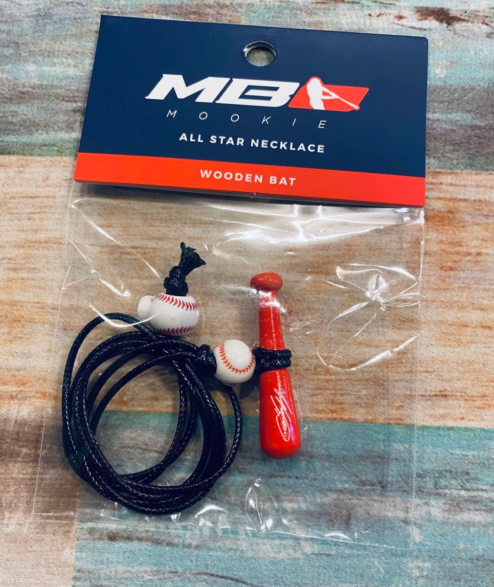 ミーちゃん様ムーキー•ベッツ Allstar pieces ネックレス アクリル