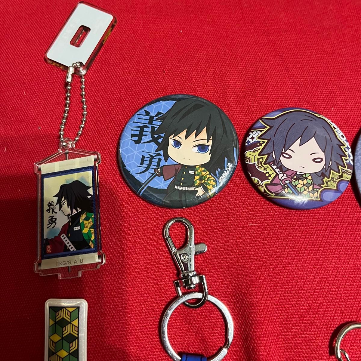 鬼滅の刃】冨岡義勇 キーホルダー 缶バッチ アニメイト ラバー