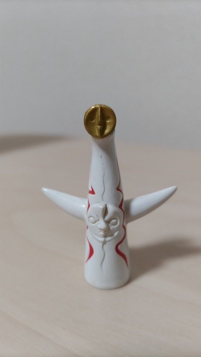 ミニチュア 岡本太郎 太陽の塔 ミニフィギュア 大阪万博 昭和レトロ