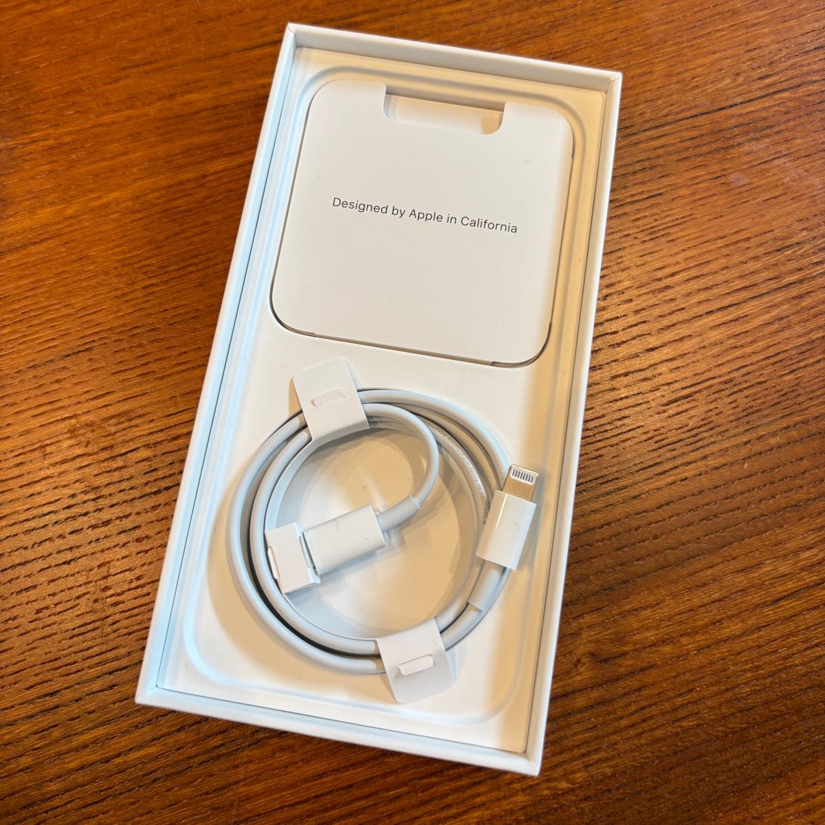 Apple iPhone 12 ストア mini 本体 箱・充電ケーブル付 Apple iPhone12