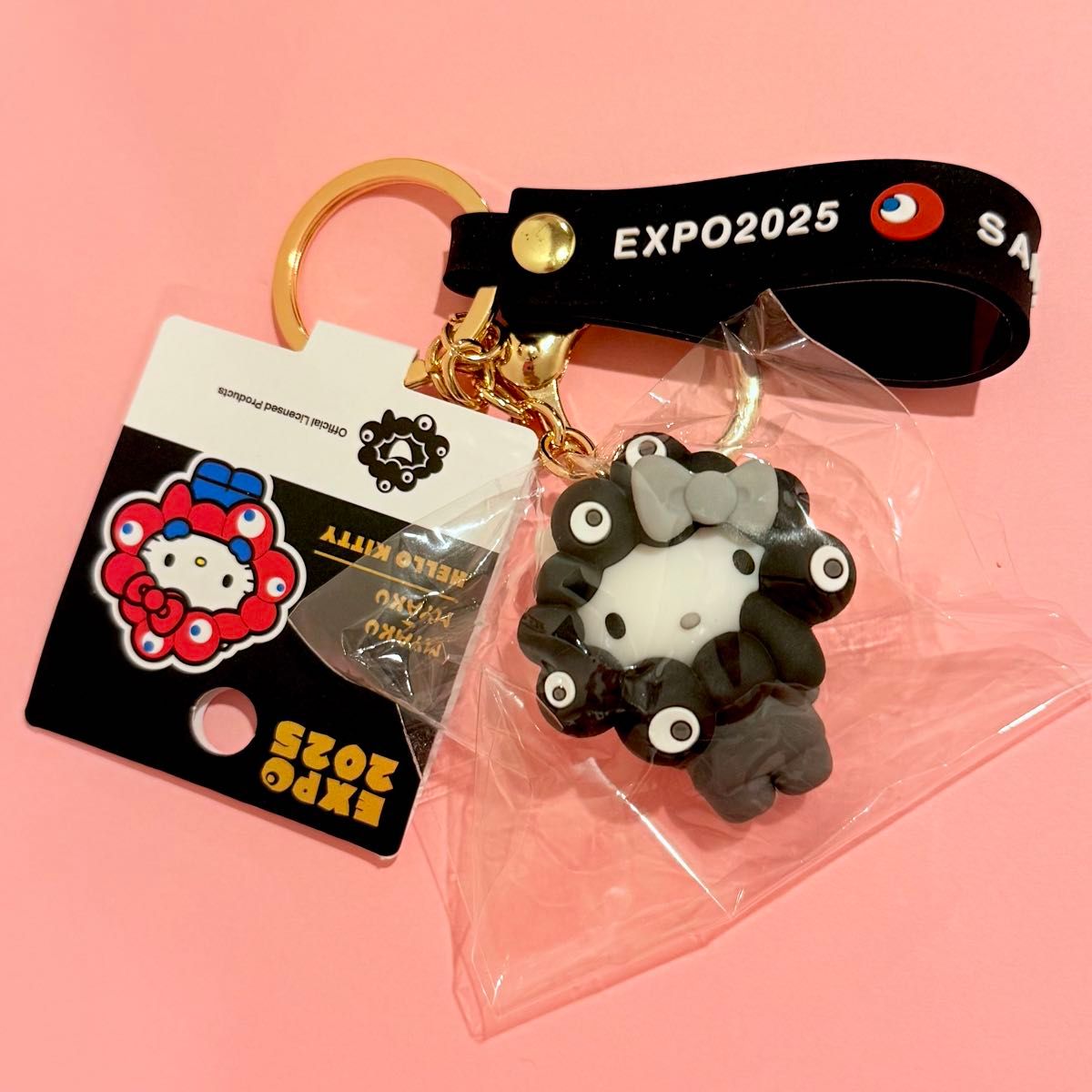 黒 ミャクミャク キティ サンリオ コラボ キティちゃん キーホルダー