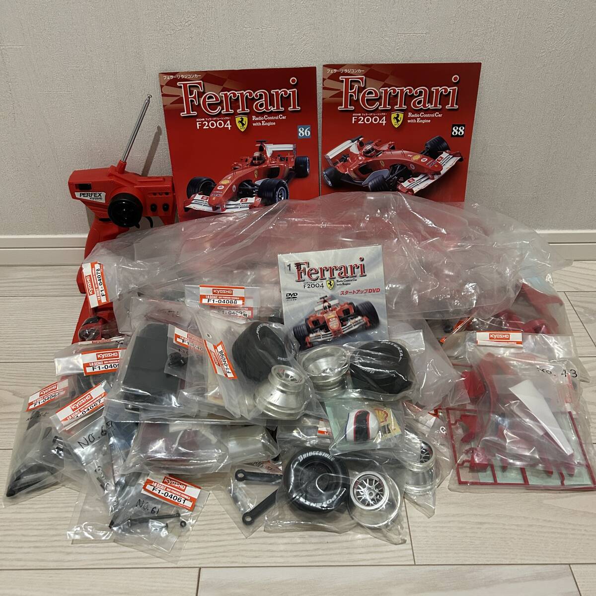 デアゴスティーニ ラジコン 週刊フェラーリ F2004 1-78号 透明ボディ無