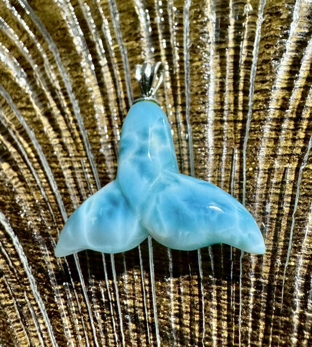 ラリマー 海豚モチーフ ブローチ／ペンダントトップ ラリマー 海豚