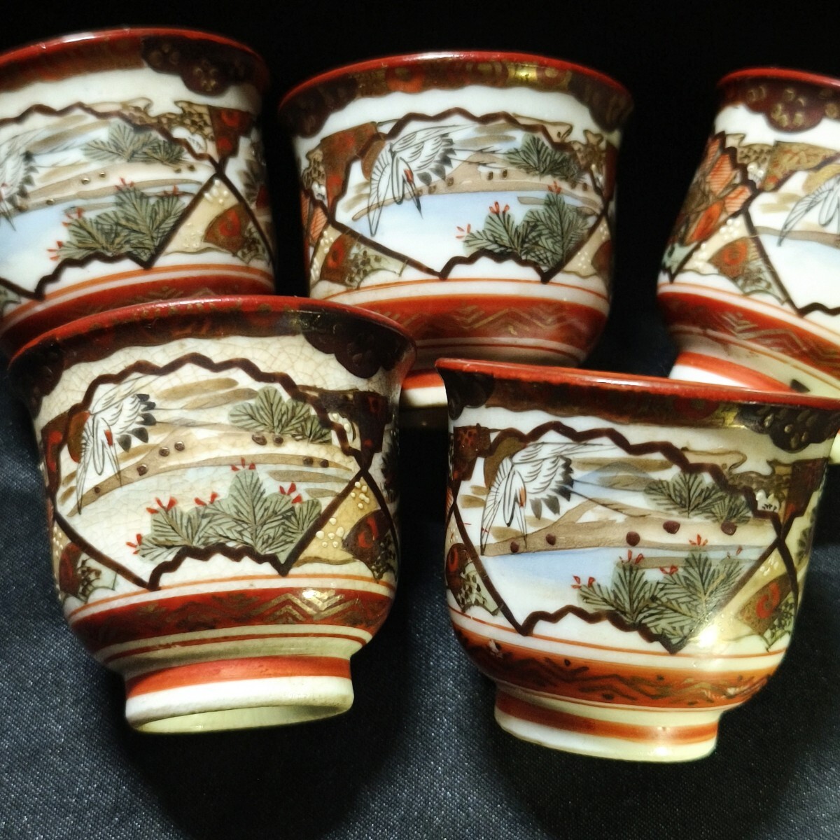 九谷焼 ぐい呑み 赤絵 手描き扇面景色人物図 明治骨董 古美術 蒐集家