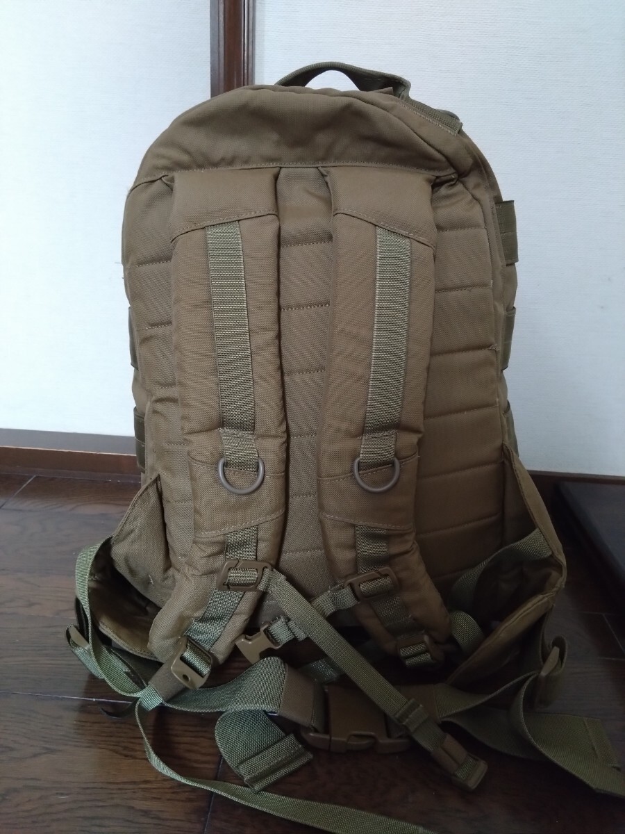 米軍放出品/U.S.NAVY CLAYTON タクティカルバックパック/コヨーテ/未使用