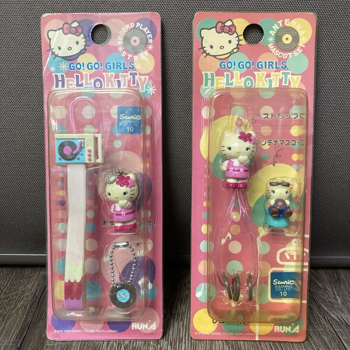 2002年足長ハローキティ 日焼け 色黒 ビキニ ぬいぐるみストラップ