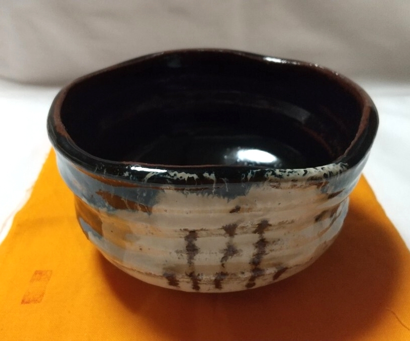 唐津焼 作礼窯 岡本作礼 織部 唐津 茶碗 共箱 共布 唐津焼 作礼窯 岡本