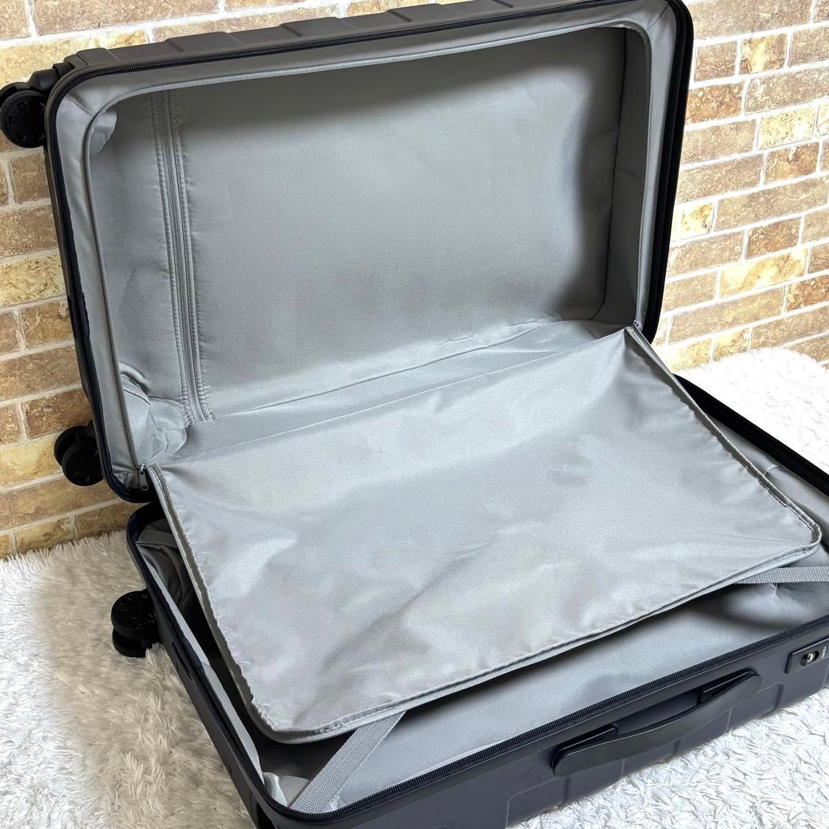 美品】 無印良品 キャリーケース スーツケース 62L 中型 廃盤品