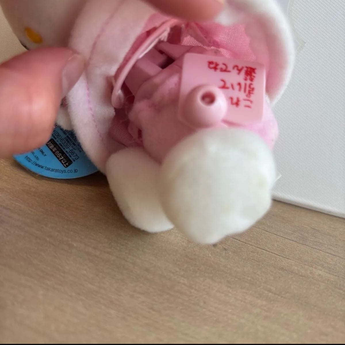 激レア平成レトロ ハローキティ2000anniversary限定ピンバッジ 激レア