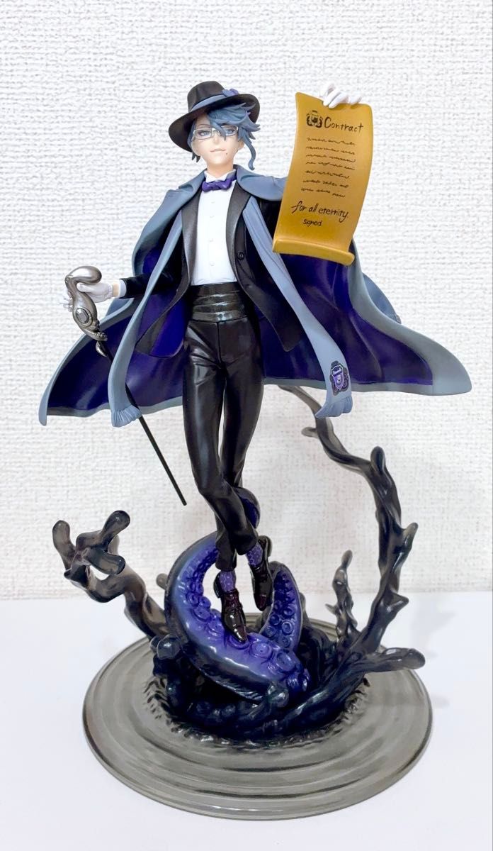 アズール・アーシェングロット 1/8フィギュア ツイステッド