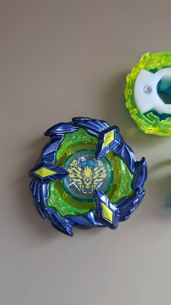 新品】ベイブレードX フェニックスウィング9-80DB レア 限定品 新品未