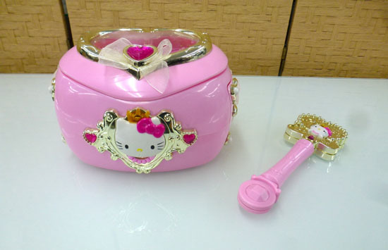 Yahoo!オークション - 激レア TOMY トミー ハローキティプリンセス マ