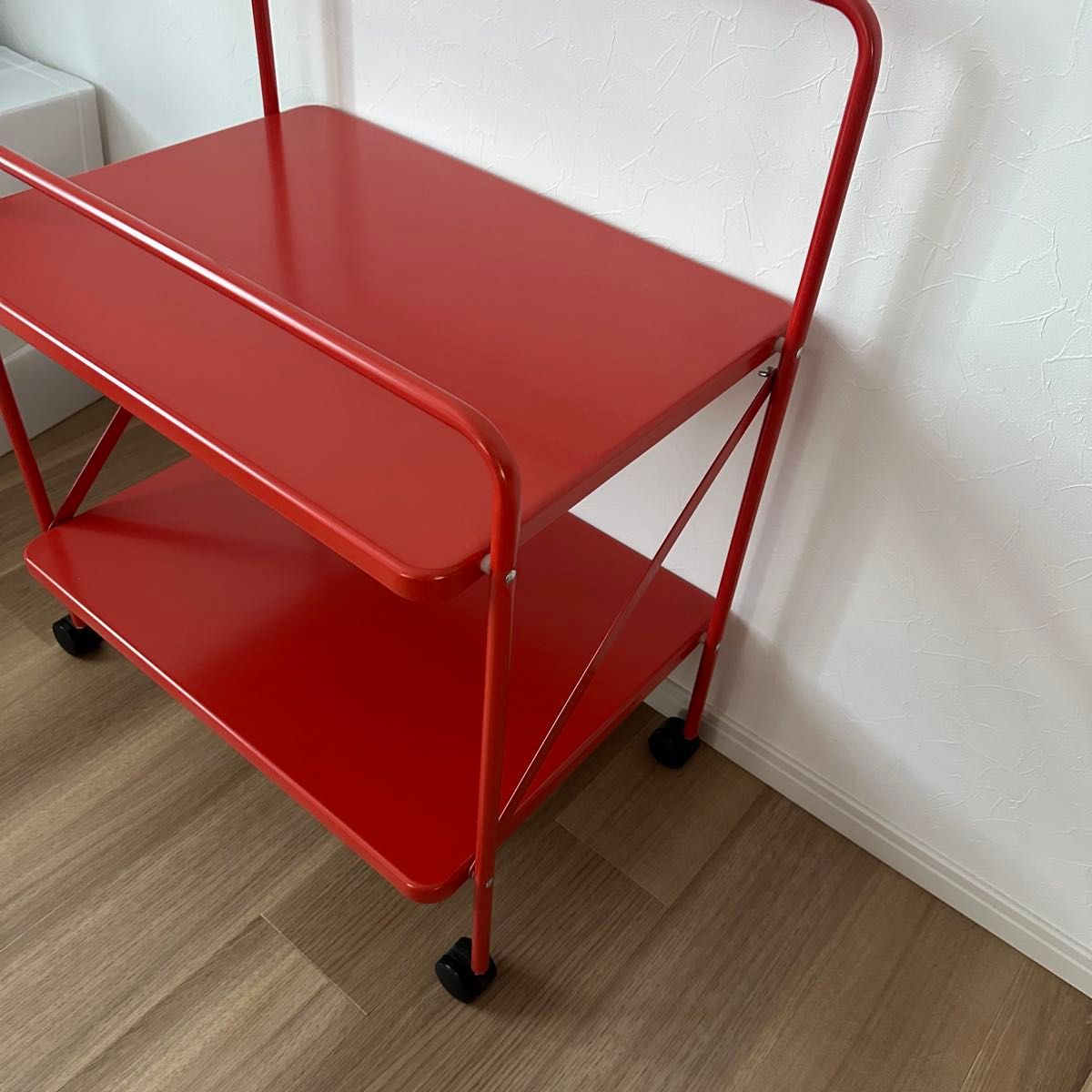 IKEA JARLASA イェルローサ サイドテーブル キャスター付き IKEA