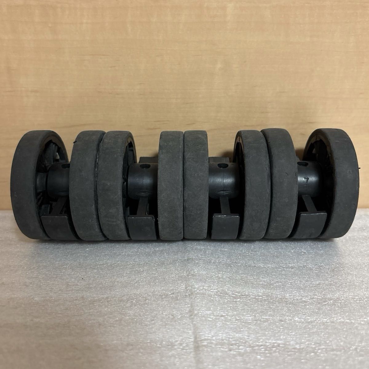 リモワ RIMOWA マルチホイール キャスター 車輪 64mm 4個 純正部品